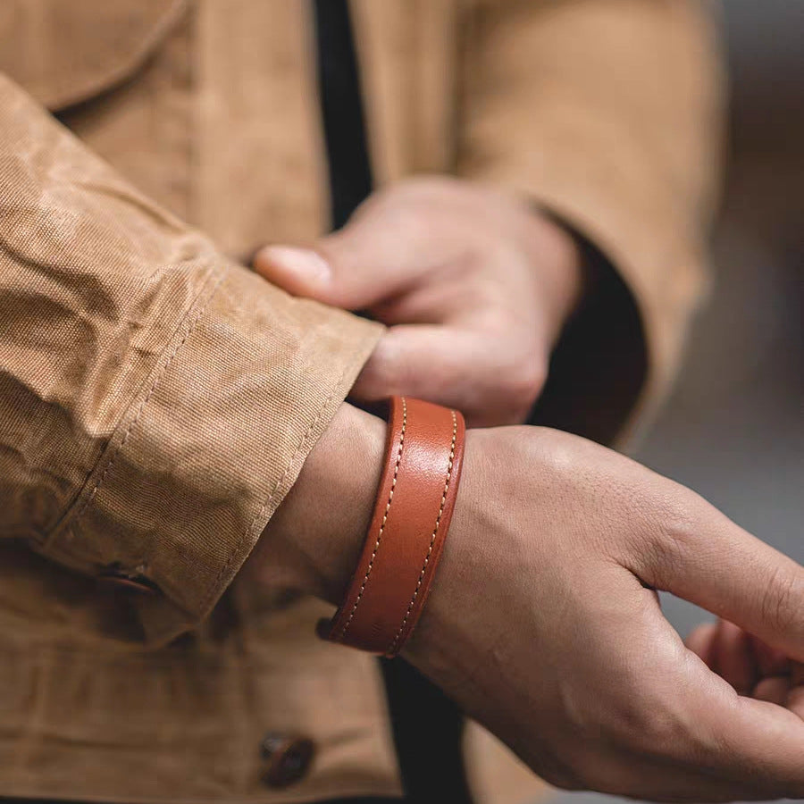 Simple Retro Vegetable Tanned Leather Bracelet